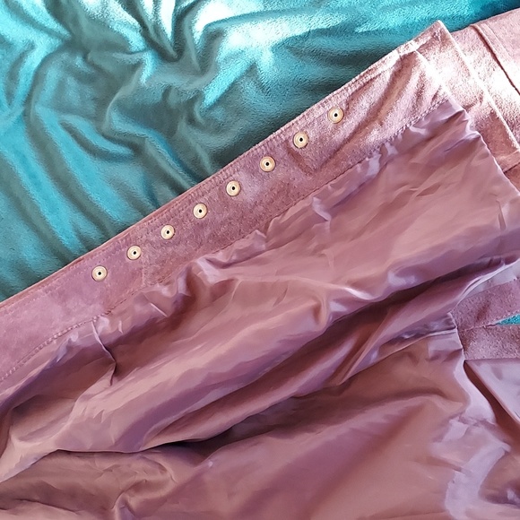 Live A Little Women's Purple Suede Fitted Jacket Snapped Front Size M - Picture 7 of 13